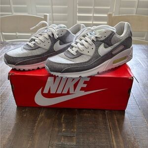 AIR MAX 90 NRG